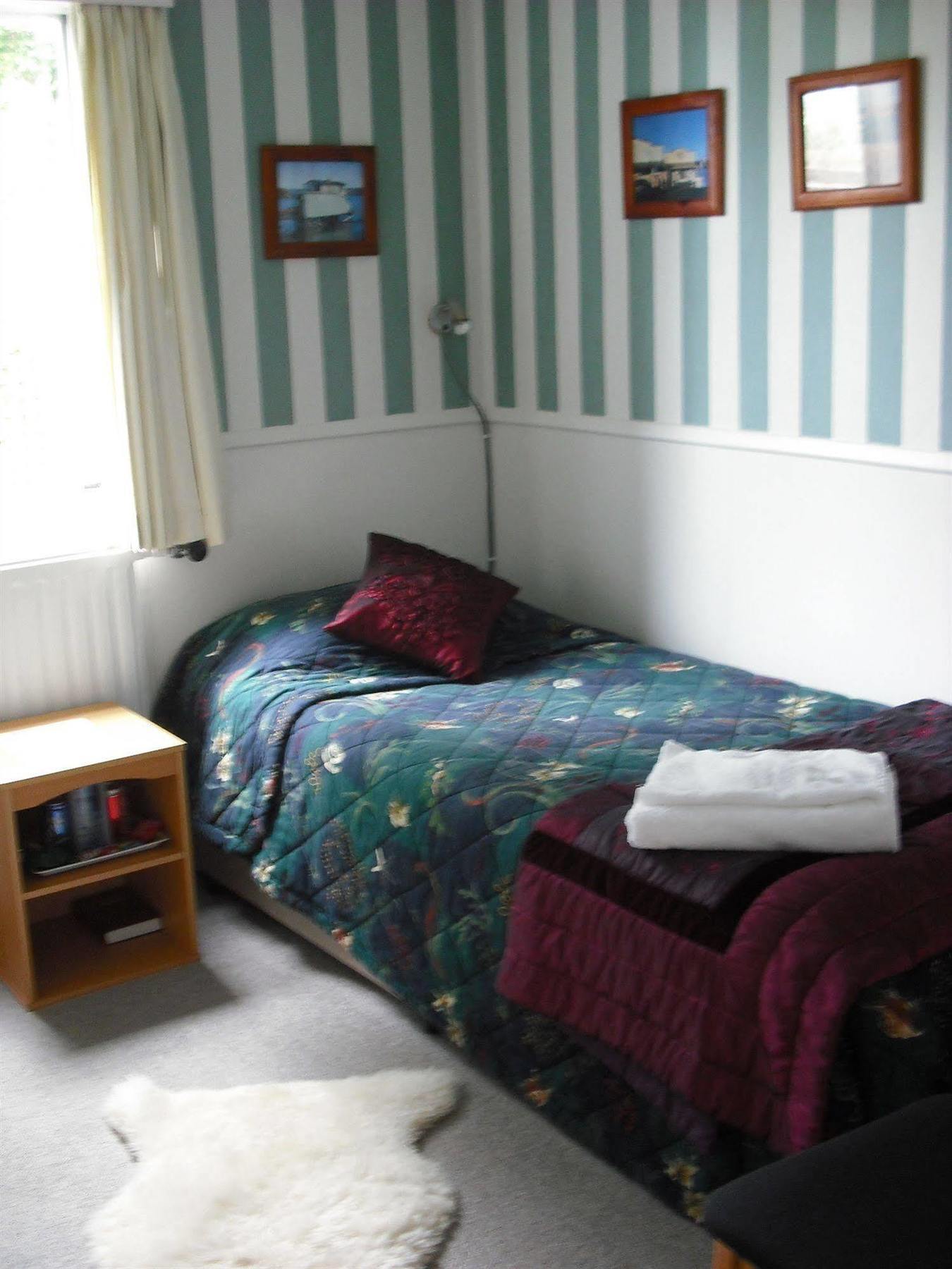 Bed & Breakfast Chevron